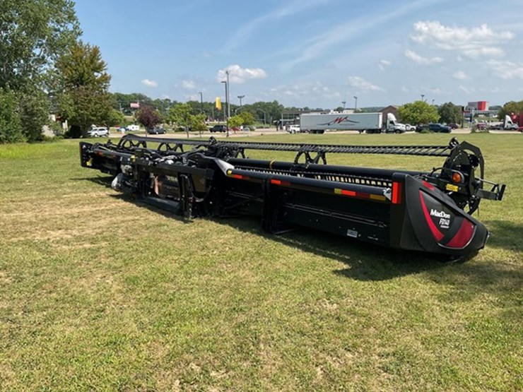 2018-mac-don-fd140-image-5