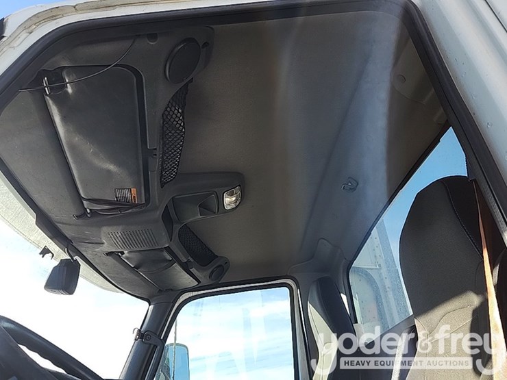 2021-international-rh613-image-23