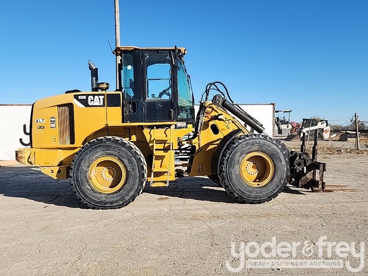 2009-caterpillar-930h-image-7