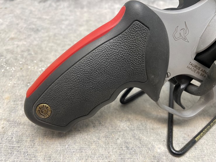 #4513-•-taurus-casull-raging-hunter-454h-revolver,-sn:-aec215192-(princeton,-mn)-image-5