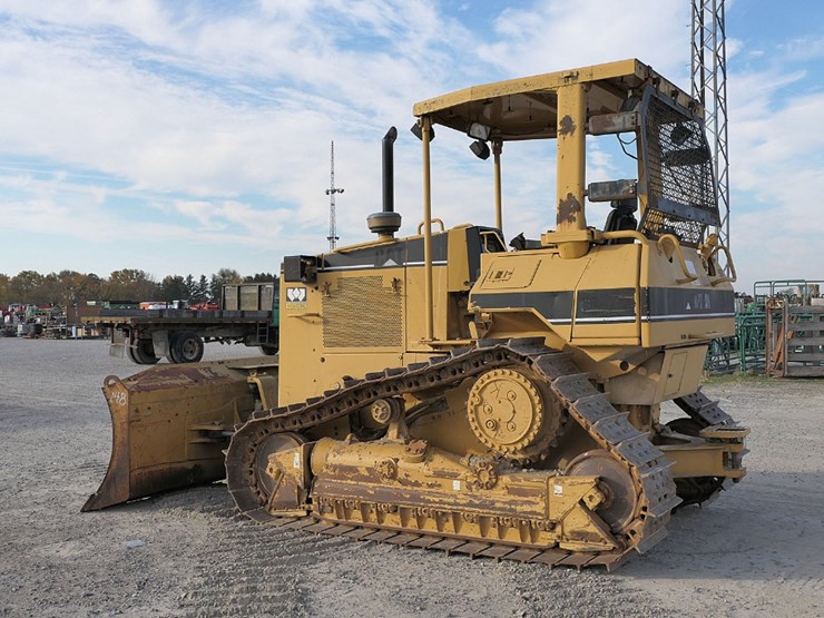 caterpillar-d5m-image-2