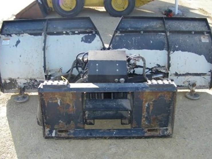 #84-•-bobcat-v-blade-96-snow-plow-image-2