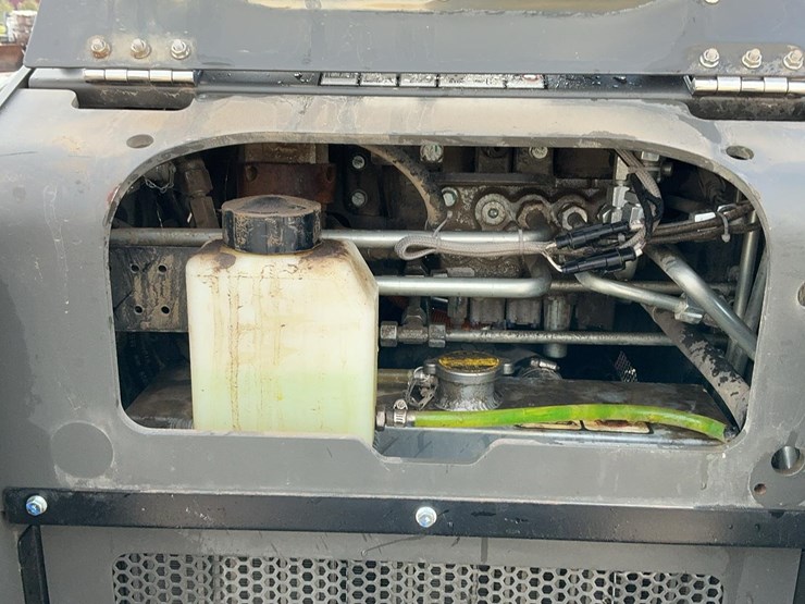 #1050-•-2024-lynx-lx-1200-mini-skid-steer-loader-image-29