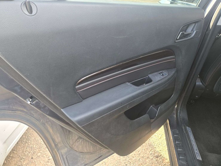 2013-gmc-terrain-denali-image-9