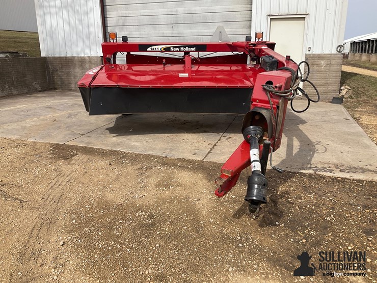 new-holland-1411-image-2