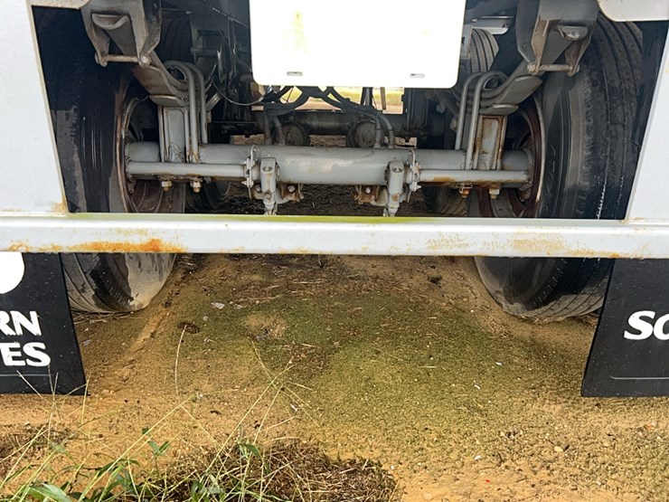 hays-4-bin-fertilizer-hopper-image-8