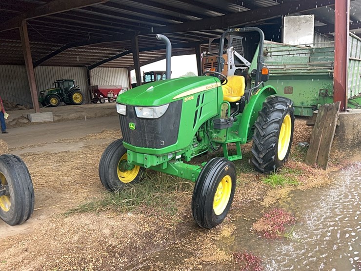 john-deere-5045e-image-17