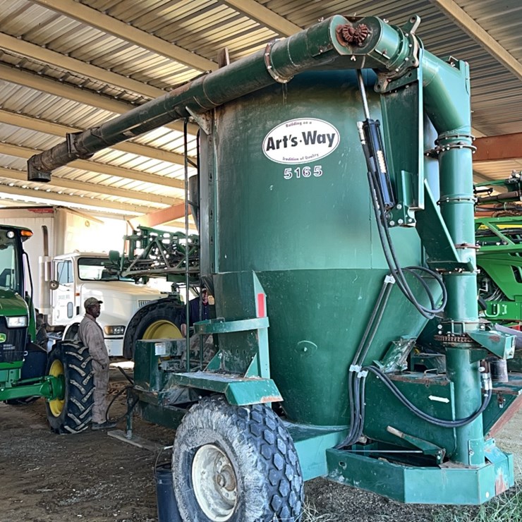 ARTS WAY 5165 FEED MILL,
model 528730