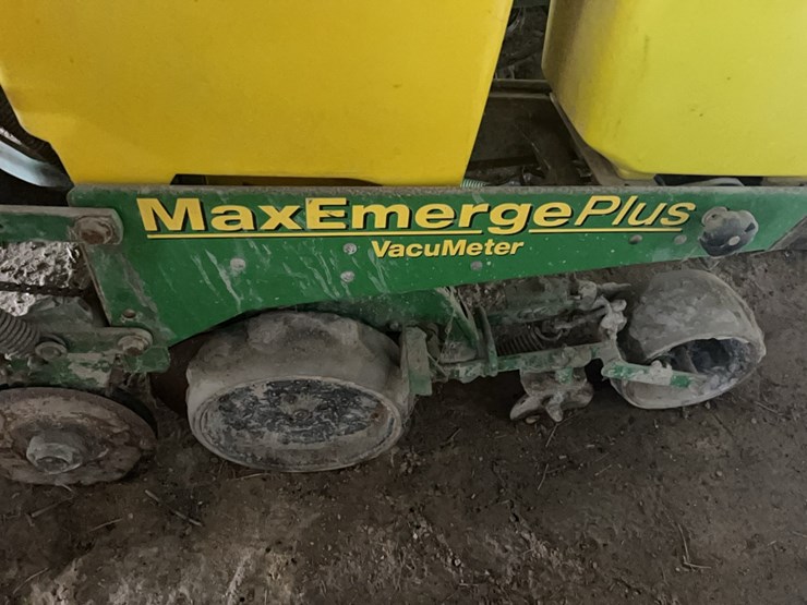 john-deere-1720-image-8