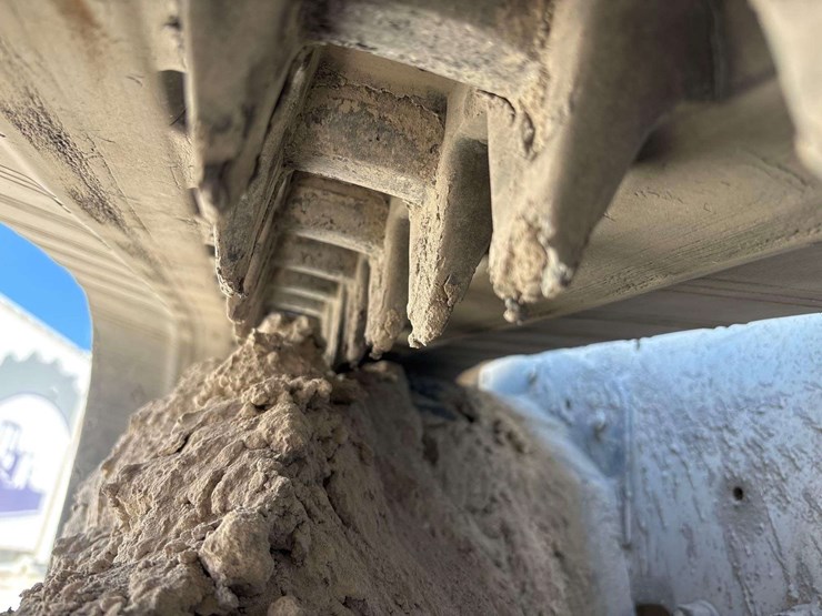 2018-bobcat-t750-image-33