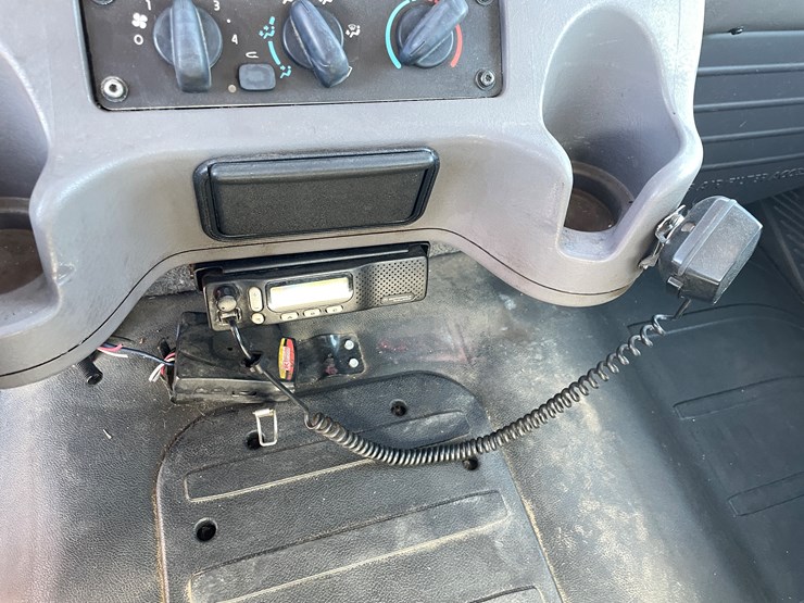 #3801-•-2019-freightliner-roll-off-truck-(has-mn-title-in-delay,-may-take-6-8-weeks)-image-32