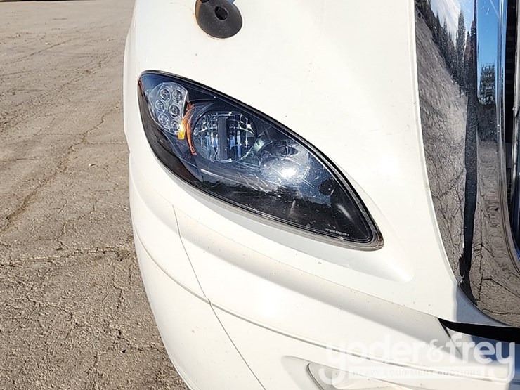 2021-international-rh613-image-63