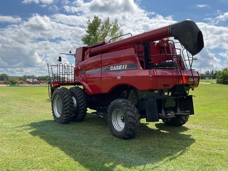2011-case-ih-6088-image-7