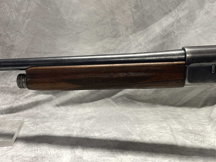#7035-•-remington-model-11,-12-ga.-semi-auto-shotgun,-sn:-327295,-(neenah,-wi)-image-9