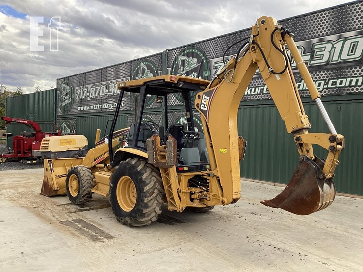 2004-caterpillar-416d-image-2