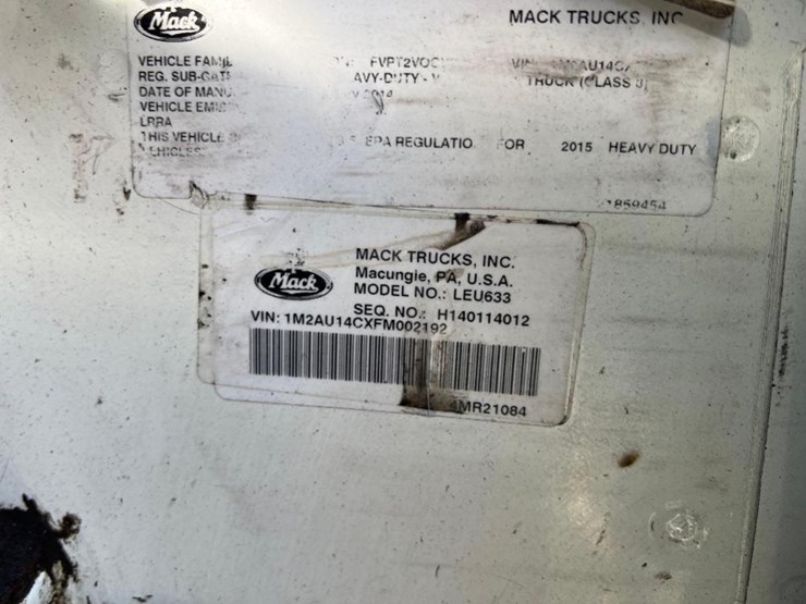 2015-mack-leu633-image-29