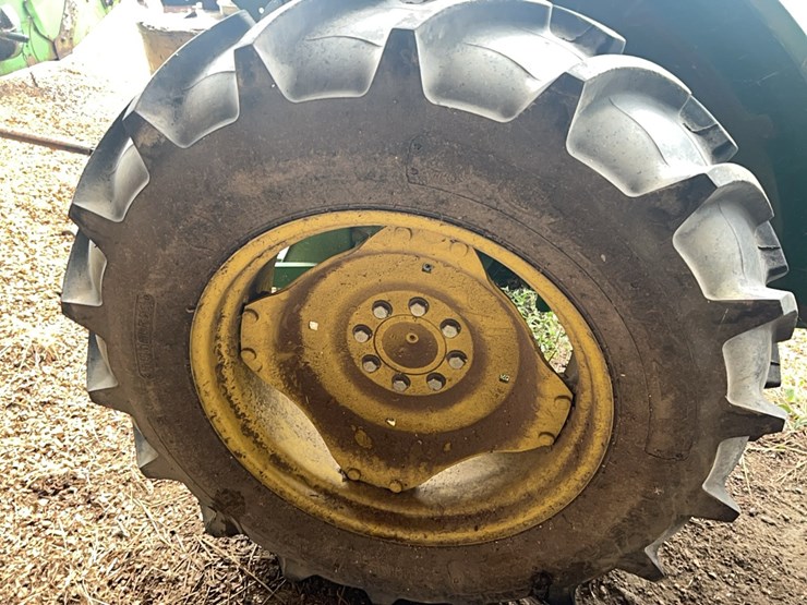 john-deere-5045e-image-4