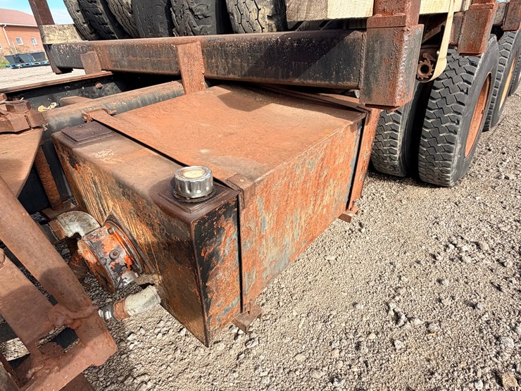 1977-autocar-c9364b-image-36