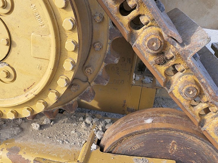 caterpillar-d5m-image-11