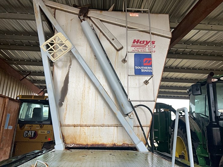 hays-4-bin-fertilizer-hopper-image-9