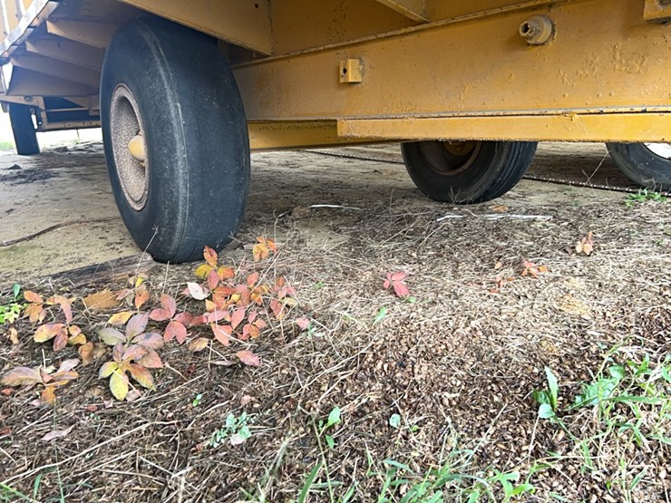 peanut-trailer,-single-axle-image-4