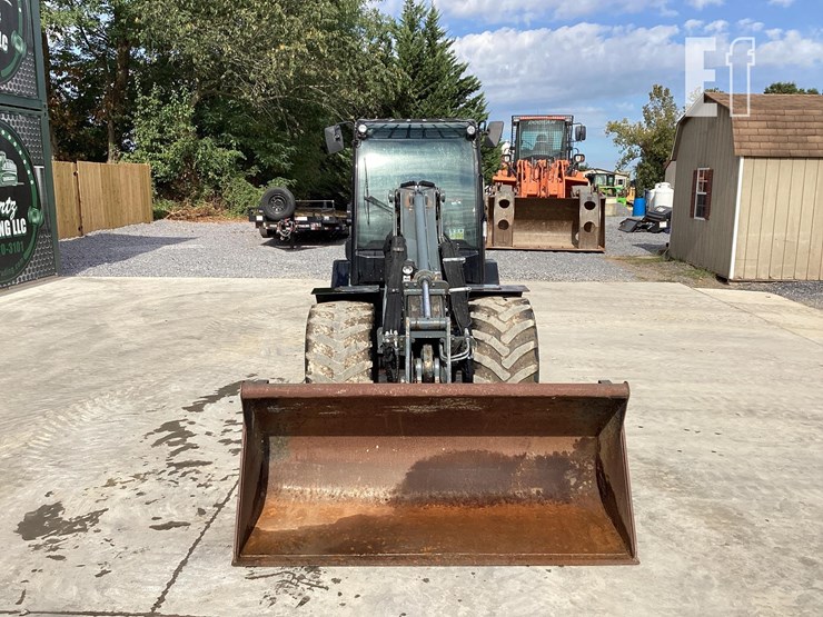 2015-giant-v5003-image-7