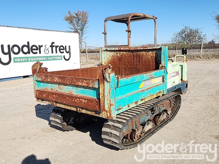 2005-yanmar-c30r-2-image-5