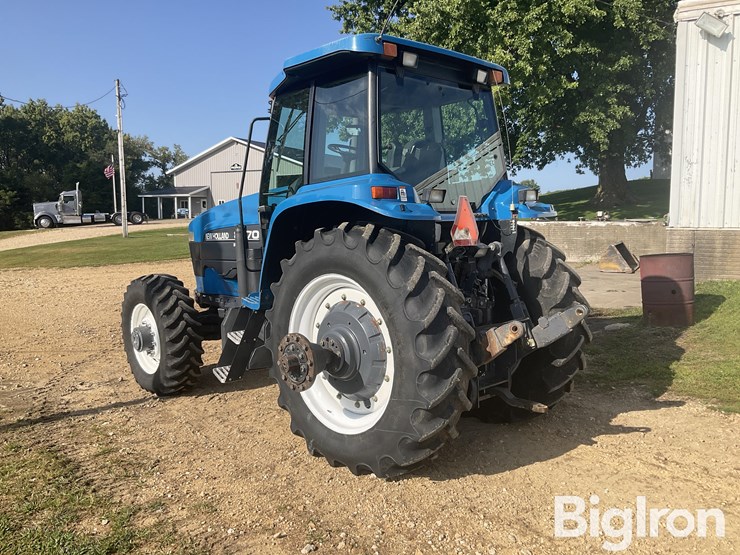 new-holland-8770-image-7