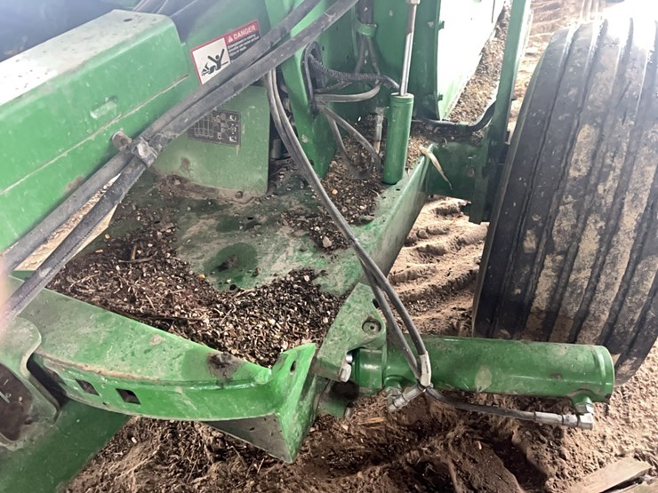 john-deere-3975-image-4