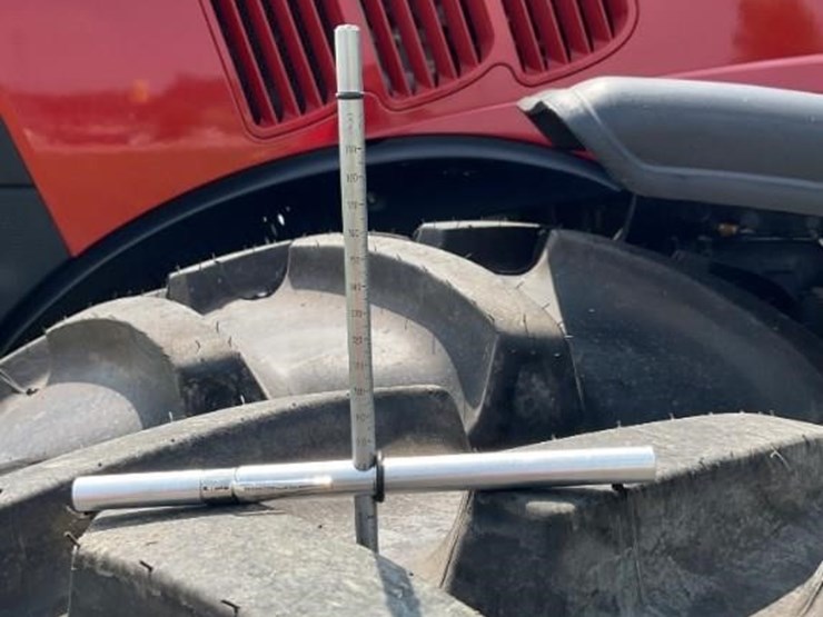 2010-case-ih-magnum-305-image-25