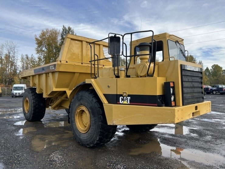 1995-caterpillar-d25d-image-2