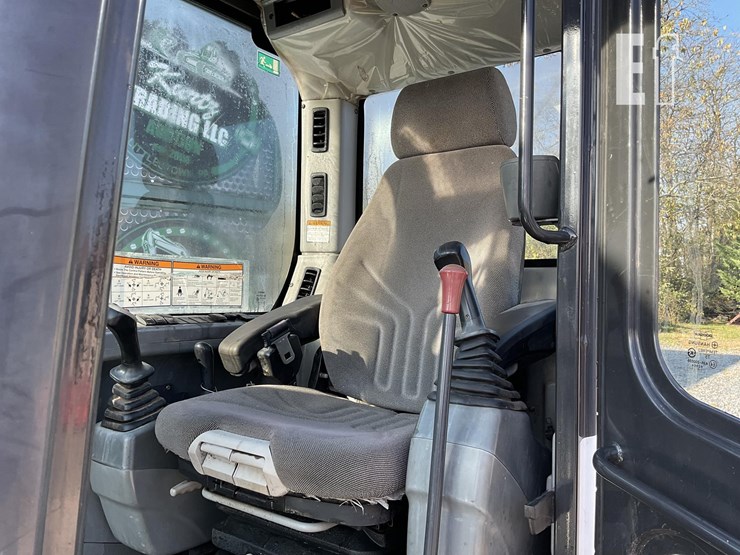 2014-bobcat-e85-image-15