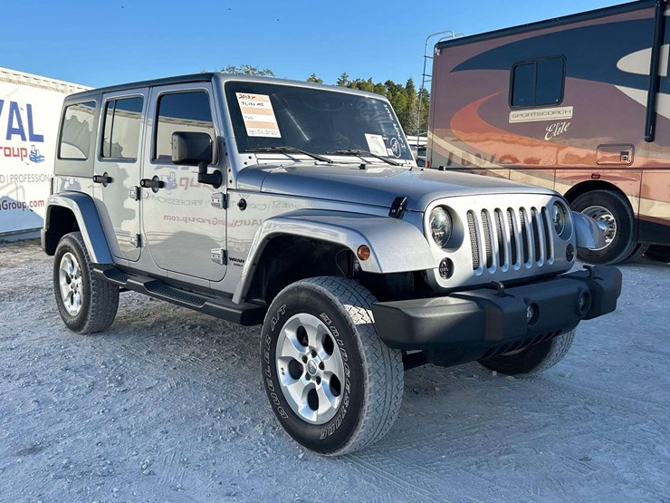 2013-jeep-wrangler-image-2