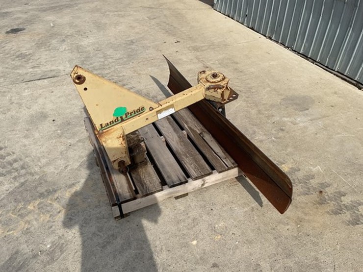 land-pride-rb1572-image-8