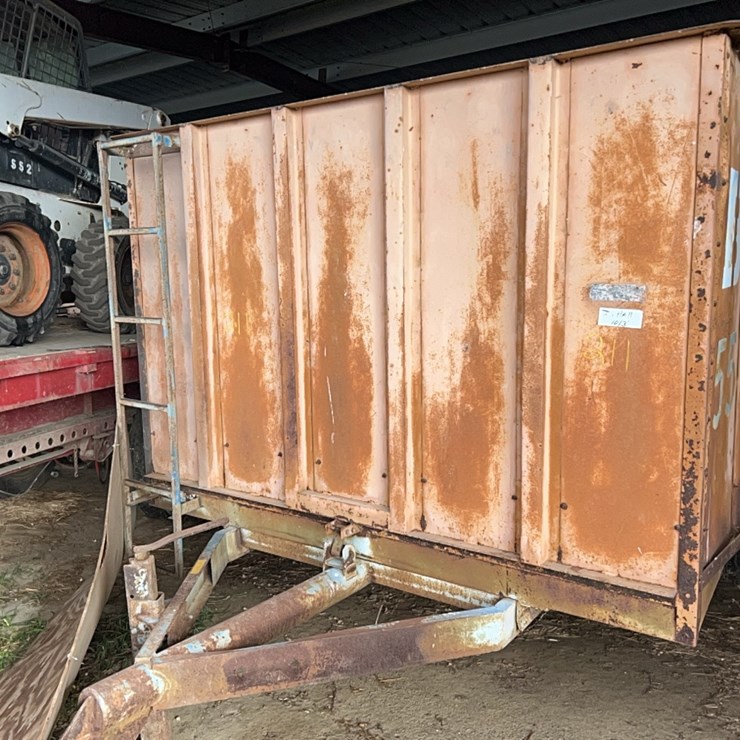 PEANUT TRAILER, SINGLE AXLE