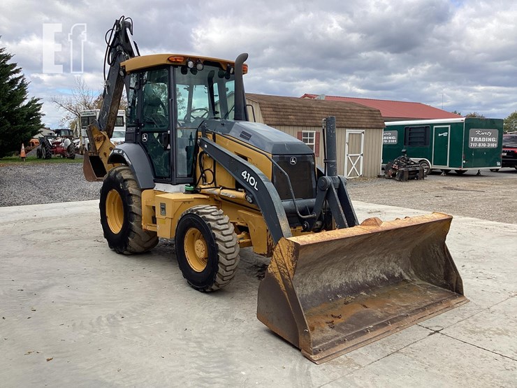 2017-deere-410l-image-6