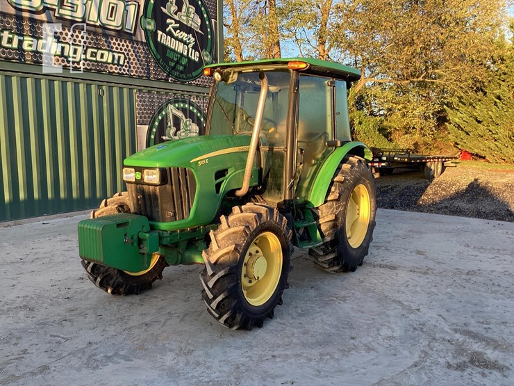 2012-john-deere-5101e-image-8