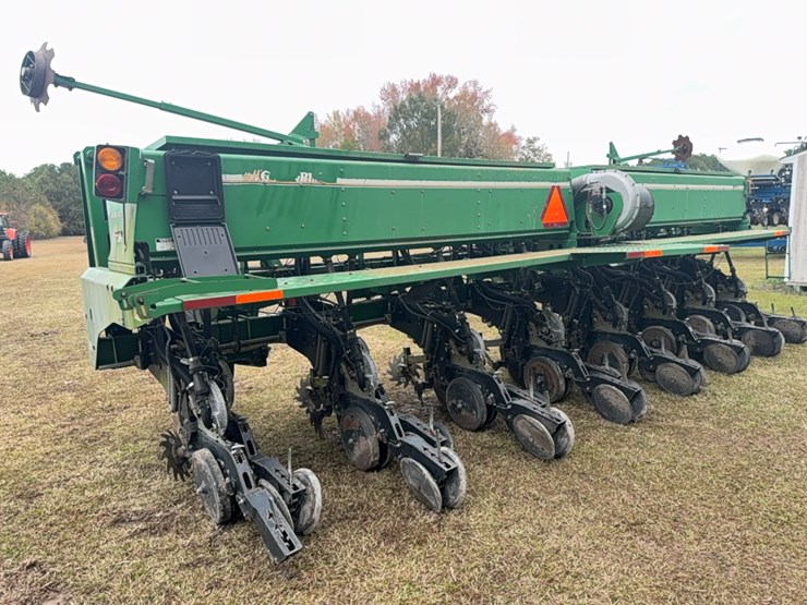 great-plains-2525a-image-6