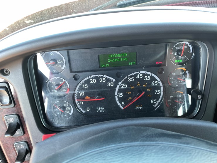 #3801-•-2019-freightliner-roll-off-truck-(has-mn-title-in-delay,-may-take-6-8-weeks)-image-29