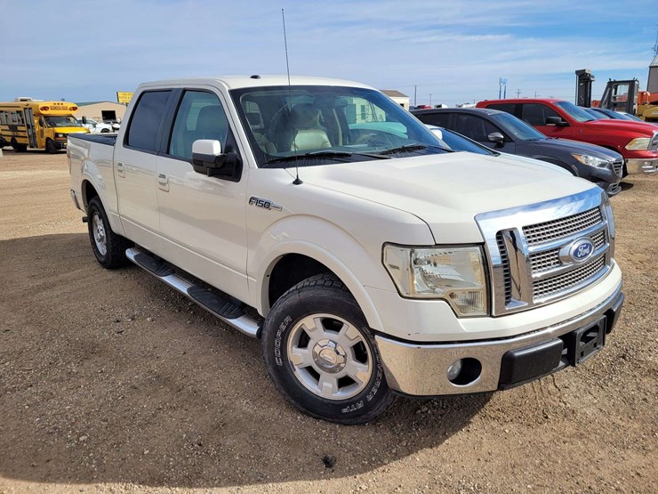 2009-ford-f150-lariat-image-2