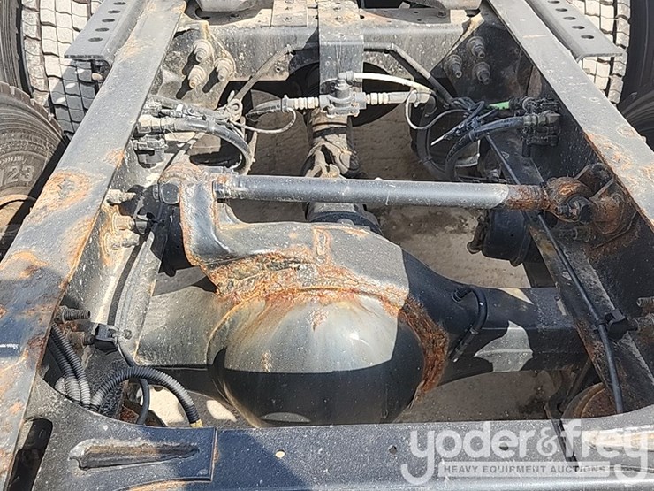 2021-international-rh613-image-17