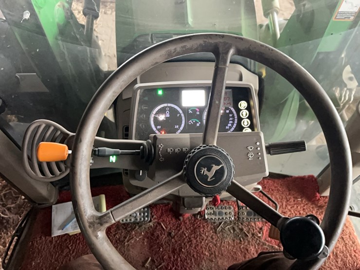 john-deere-340-image-18