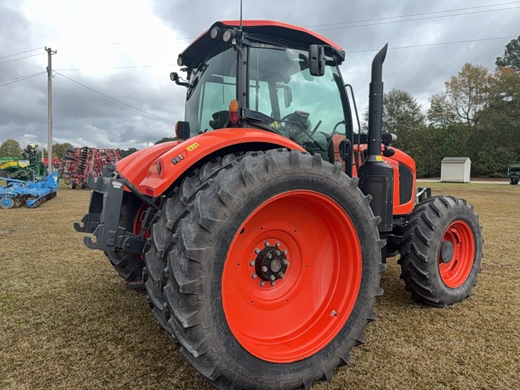 kubota-m7-172-premium-image-7