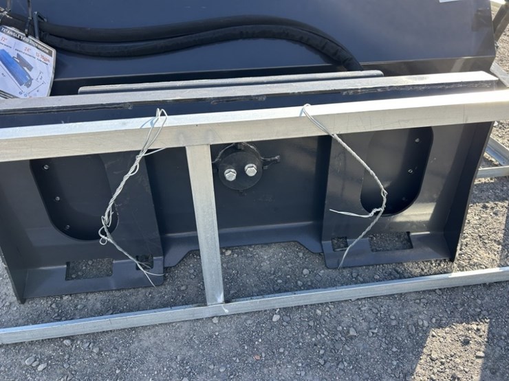 2025-arteer-assb-72w-angle-broom-image-8