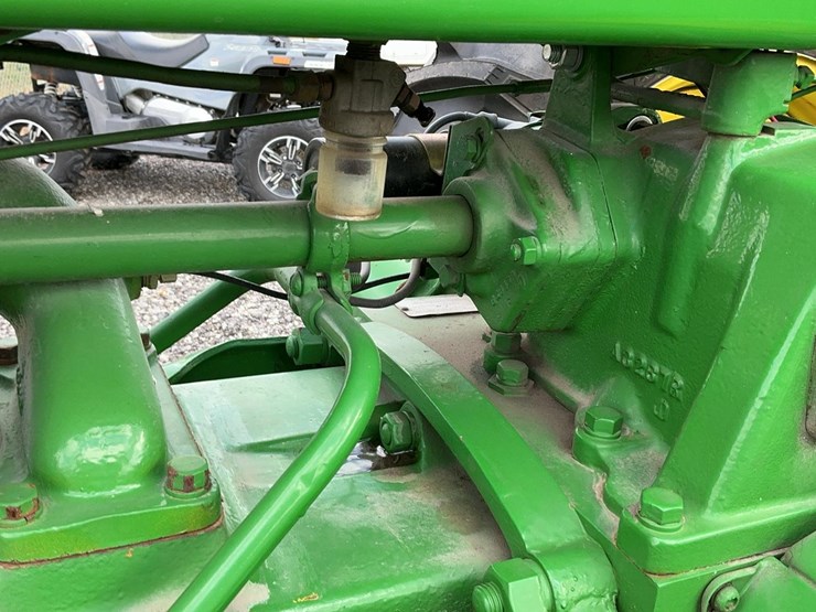 1940-john-deere-model-a-image-13