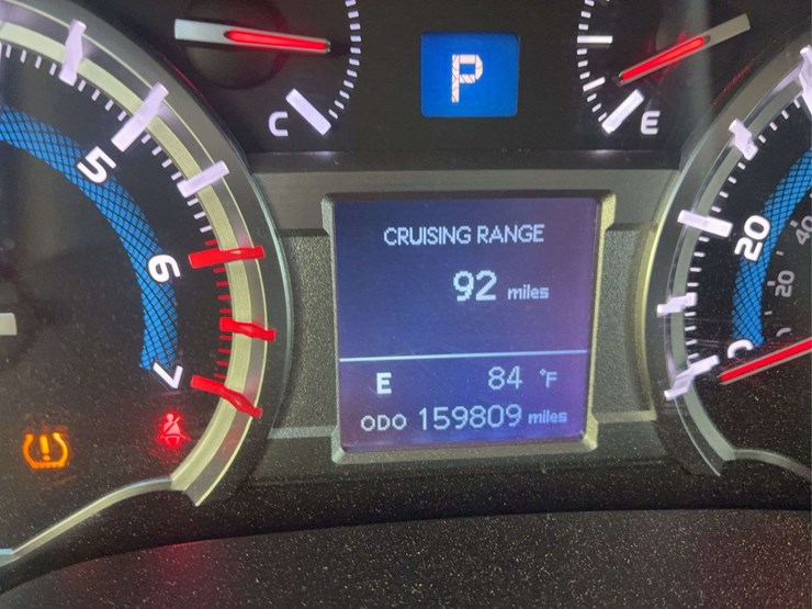 2016-toyota-4-runner-image-23