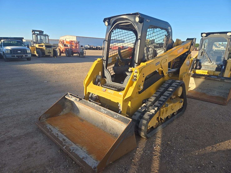 caterpillar-249d3-image-1