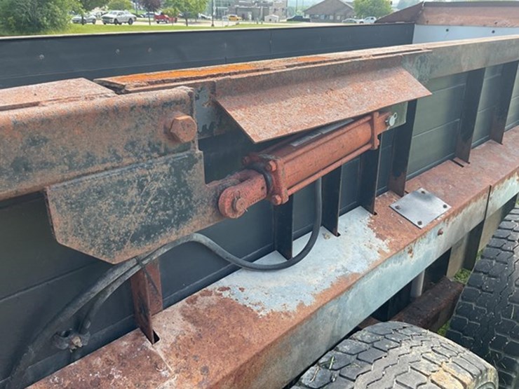 2008-meyers-3465-image-20