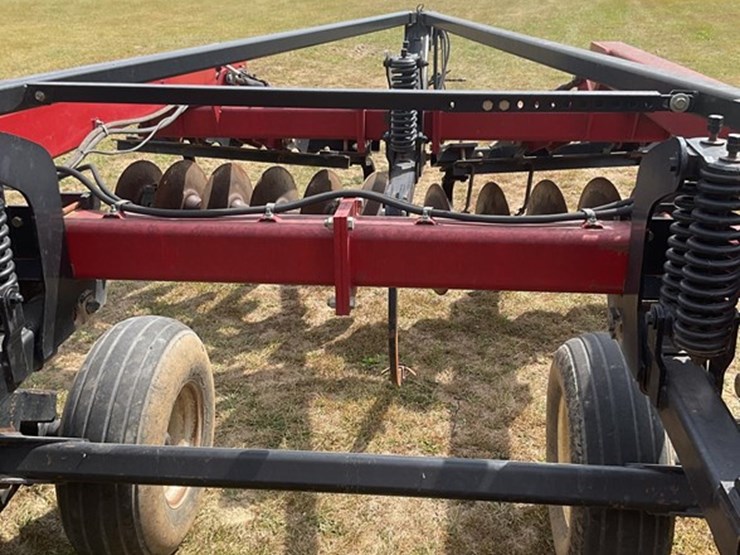 2005-case-ih-mrx690-image-16