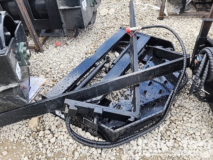 unused-2025-side-shift-forks-to-suit-skidsteer-image-3